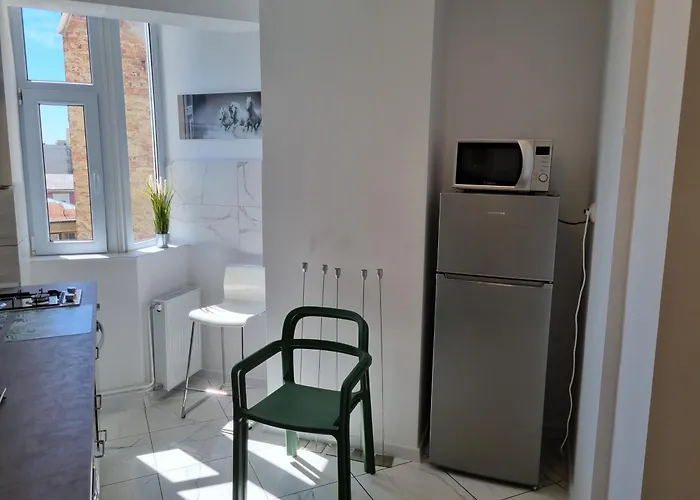 Universitate Appartement Boekarest